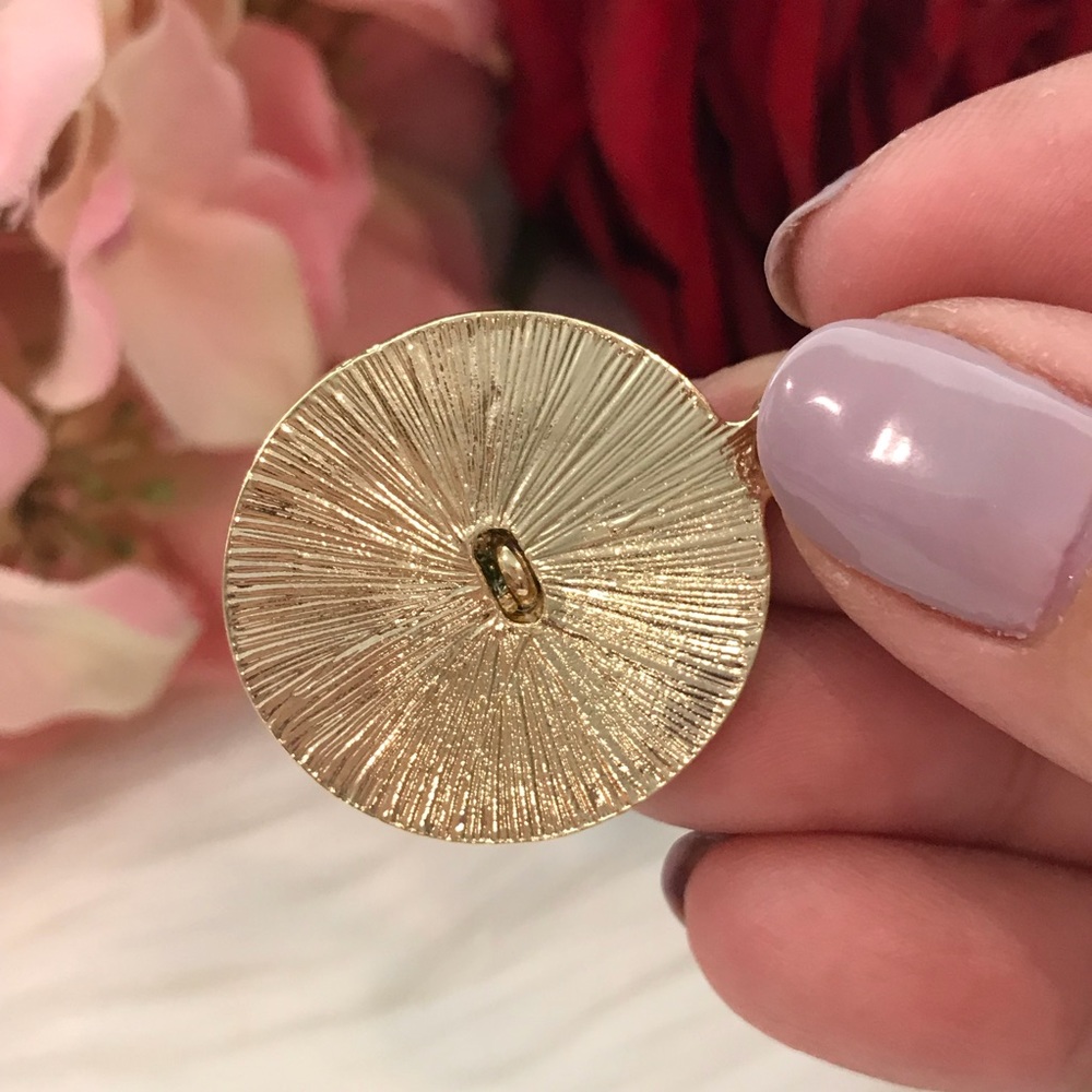 🐝Bee Necklace - Picture 2 of 6